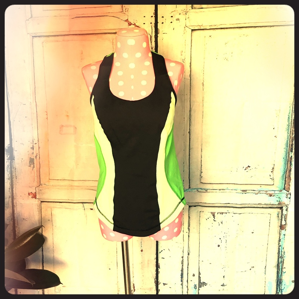 LULULEMON tank